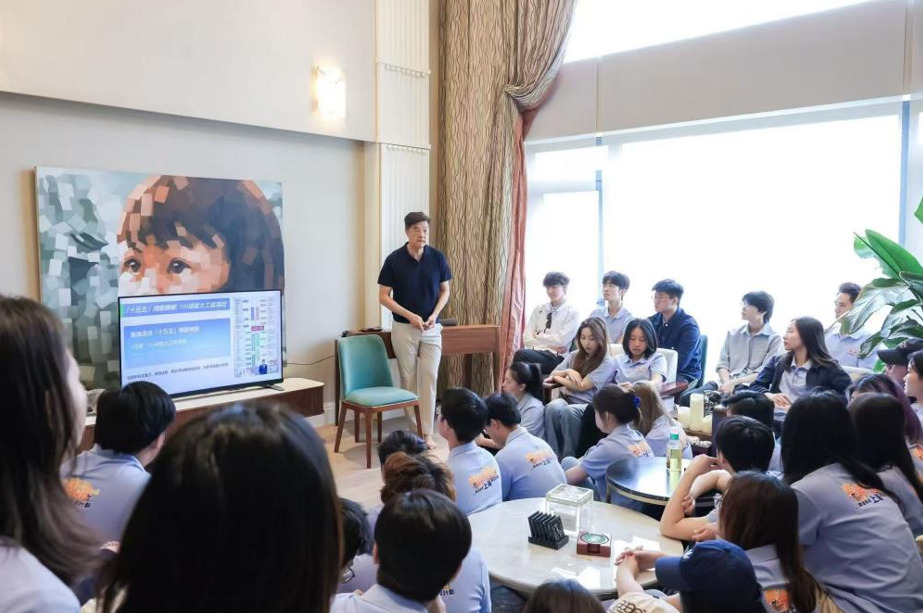 【姚祖輝：習近平主席充分肯定與支持香港特區政府工作】